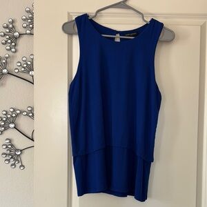 Banana‎ Republic Size Medium Blue Sleeveless Layered Tank Top
